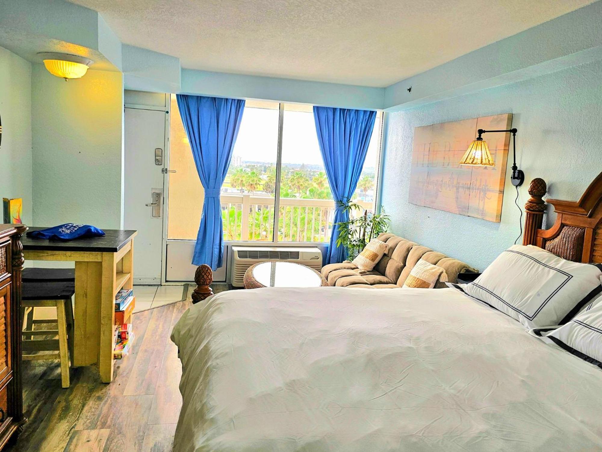 דייטונה ביץ' Stay On The Beach! Wonderful Location! מראה חיצוני תמונה